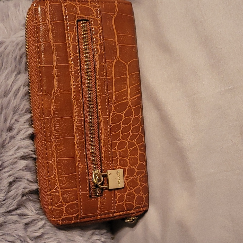ANNE KLEIN WALLET - Picture 2 of 7